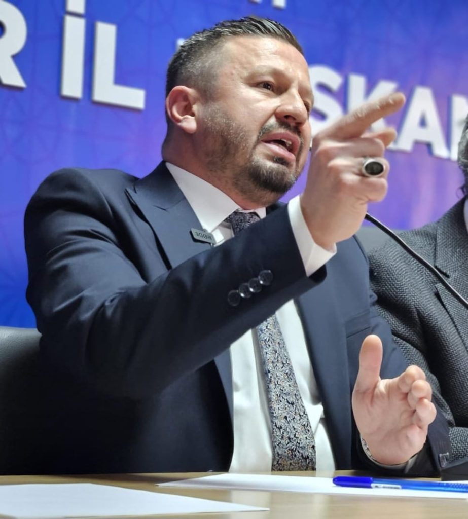 AK Parti İl Başkanı Mehmet Aydemir’den BASKİ’ye Sert Tepki