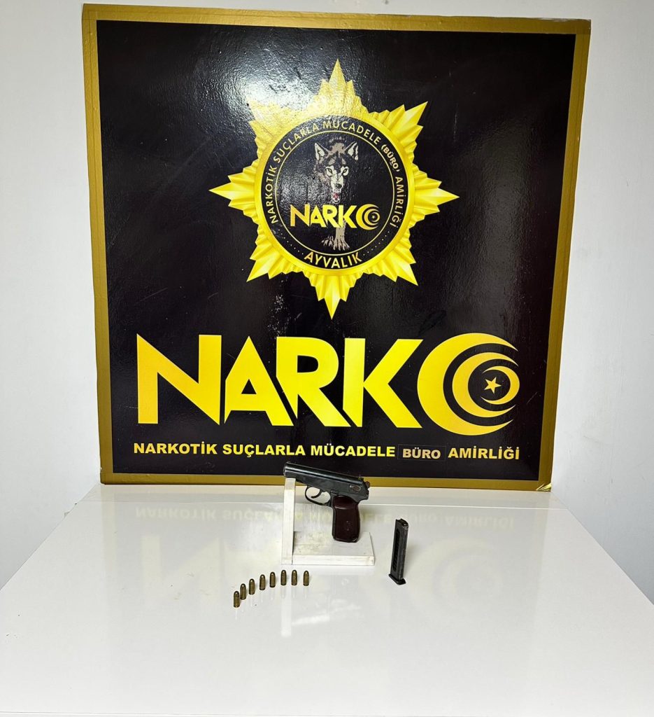 Ayvalık’ta Uyuşturucu Suçundan Aranan Şahıs Yakalandı