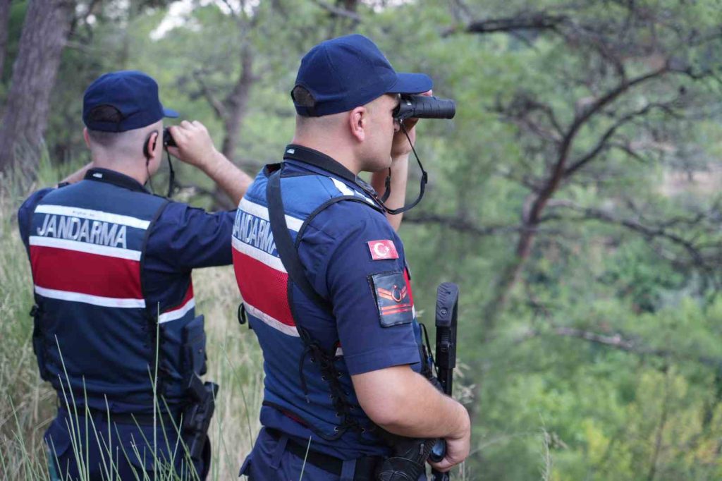 Balıkesir Jandarması Orman Yangınlarına Karşı Denetimlerini Artırdı