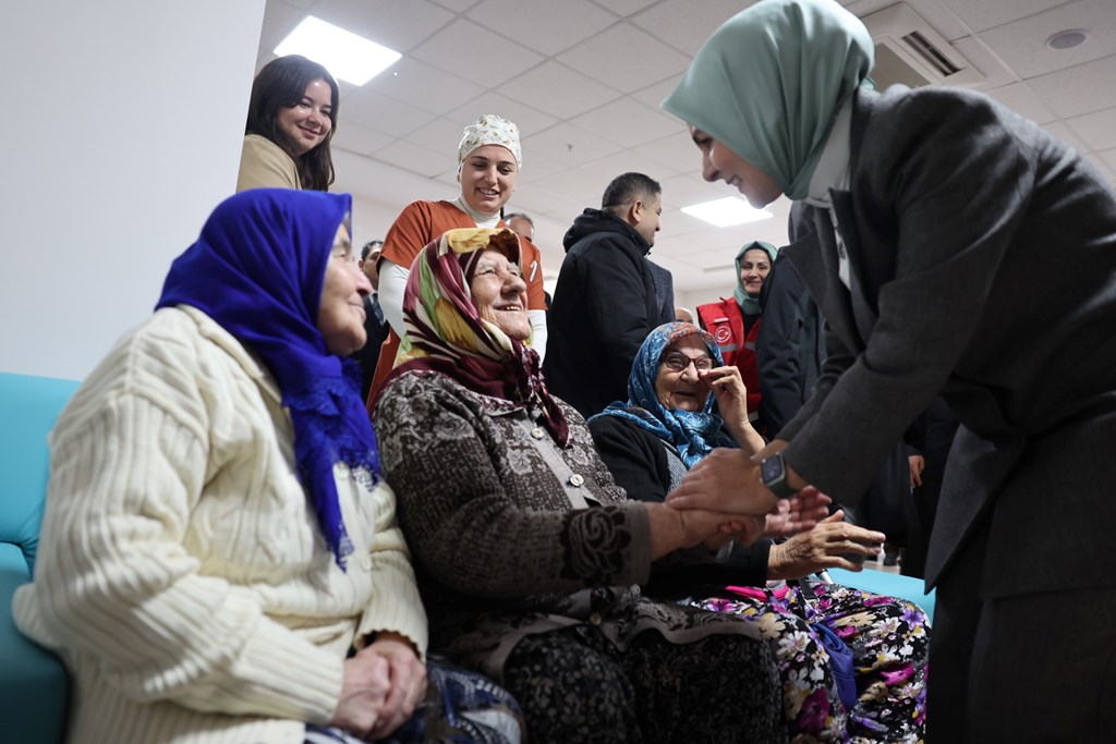 Aile ve Sosyal Hizmetler Bakanlığı 81 ilde “İl Yaşlılık Çalıştayları” düzenliyor