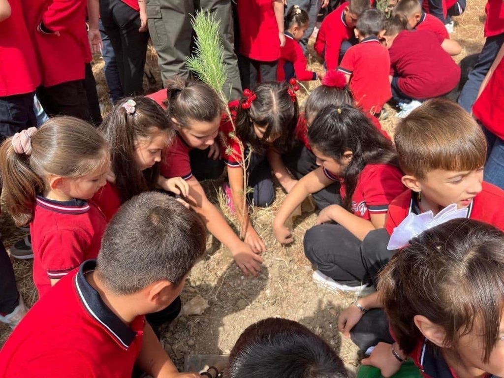 İlk Derste “Her Çocuk Bir Fidan” Mesajı