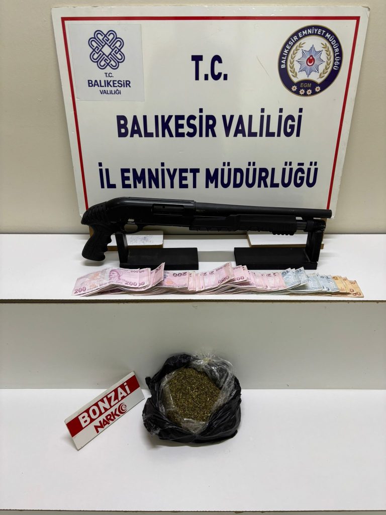 Edremit’te Zehir Tacirine Operasyon: 625 Gram Bonzai ve 15 Bin TL Ele Geçirildi