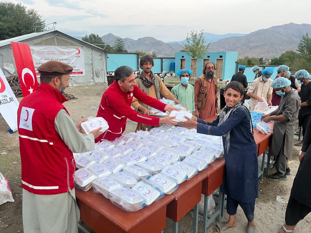 Türk Kızılay’dan Afganistan’a Deprem Yardımı