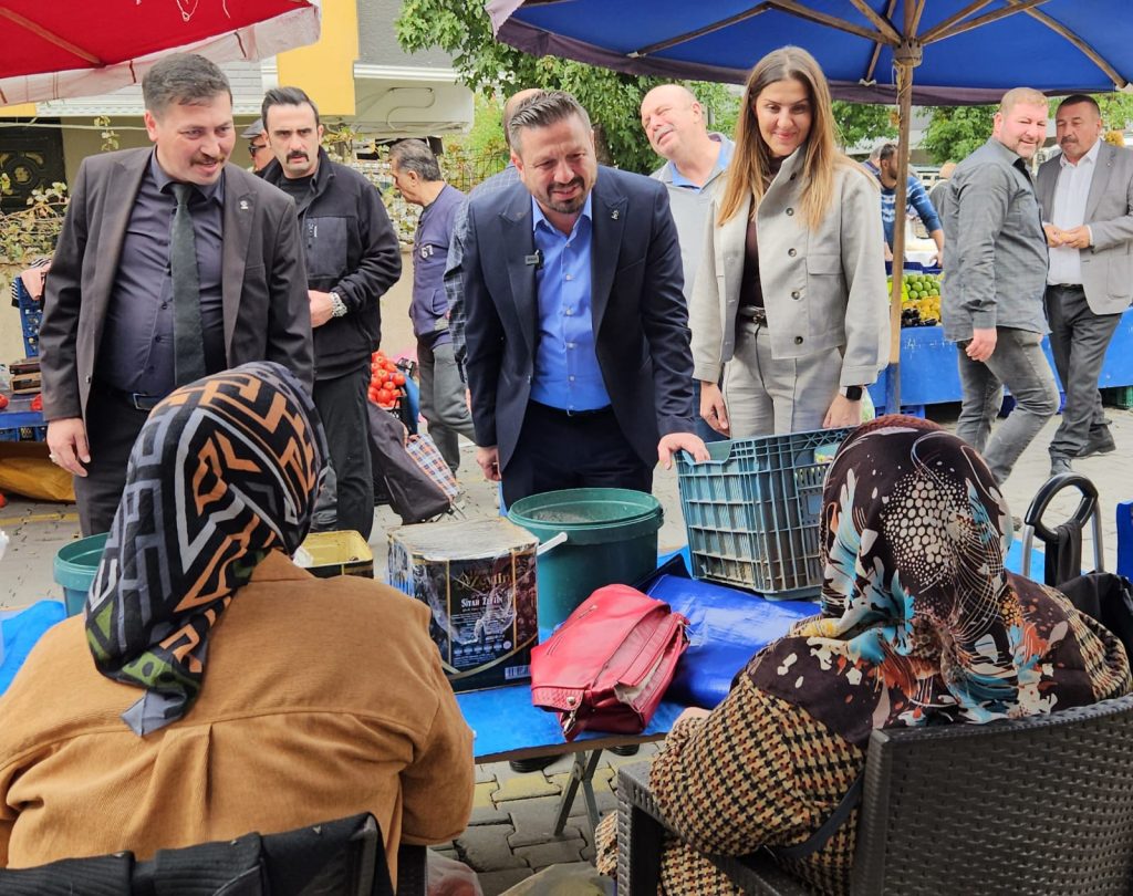 AK Parti İl Başkanı Mehmet Aydemir Edremit’te Gönüllere Dokundu