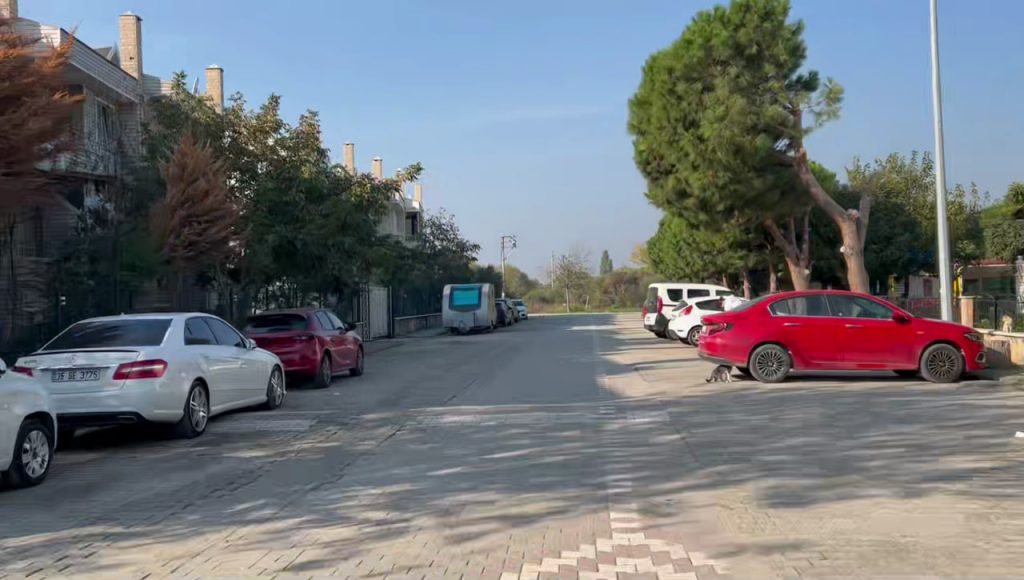 Edremit Belediyesi çalışıyor, Hamidiye Mahallesi yenileniyor