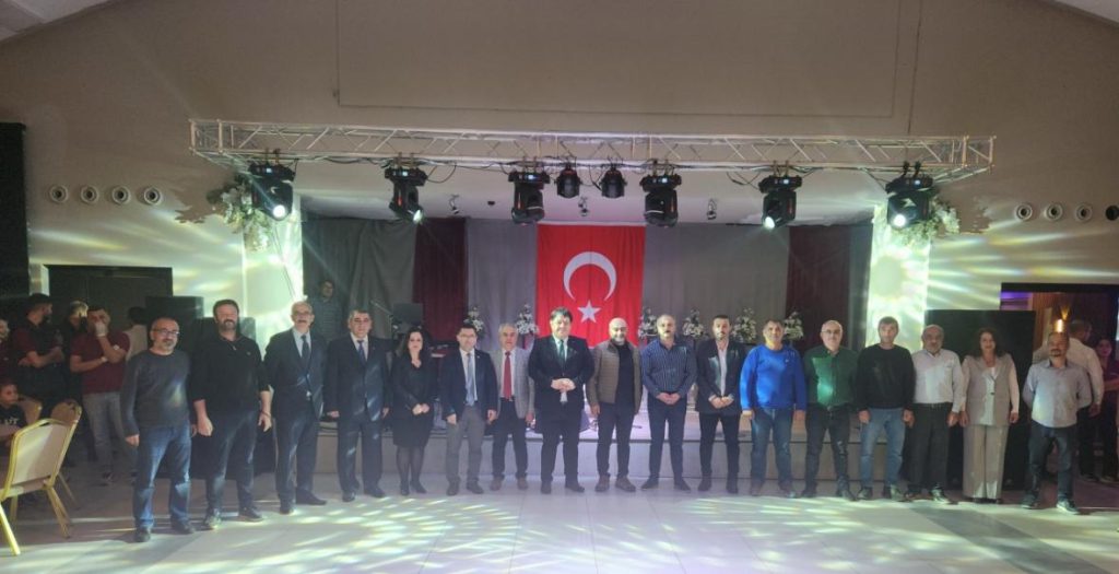 Eğitimciler Birlik Mesajı Verdi