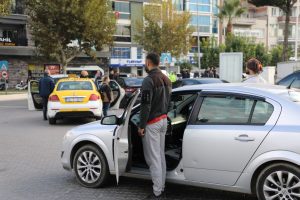 EDREMİT’TE 10 KASIM’DA HAYAT DURDU