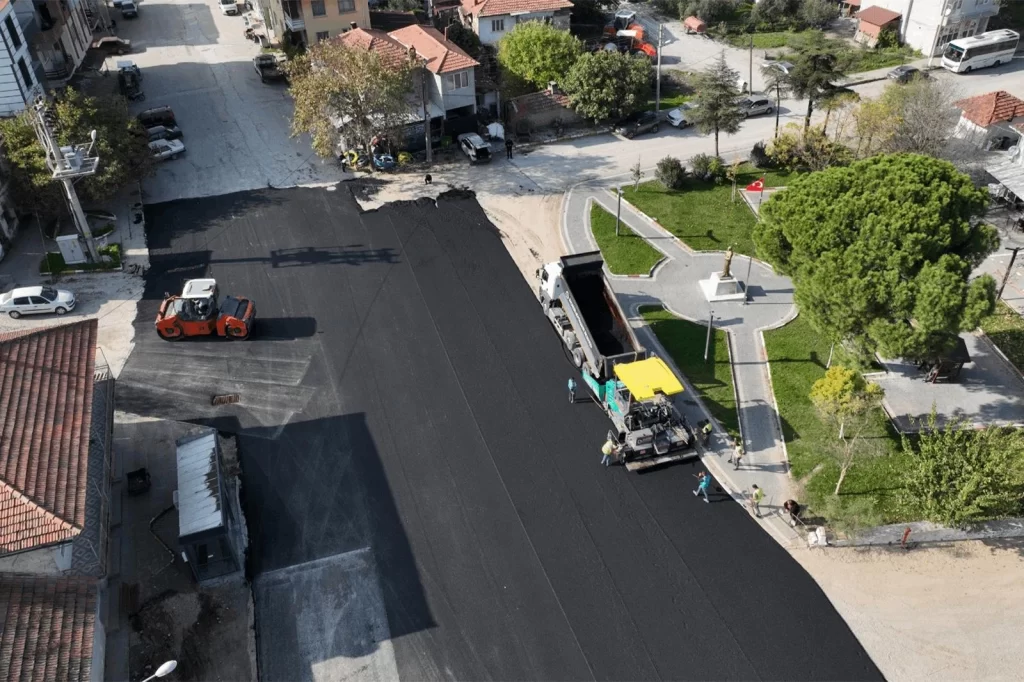 Balıkesir Sarıbeyler Mahallesi modern yoluna kavuştu