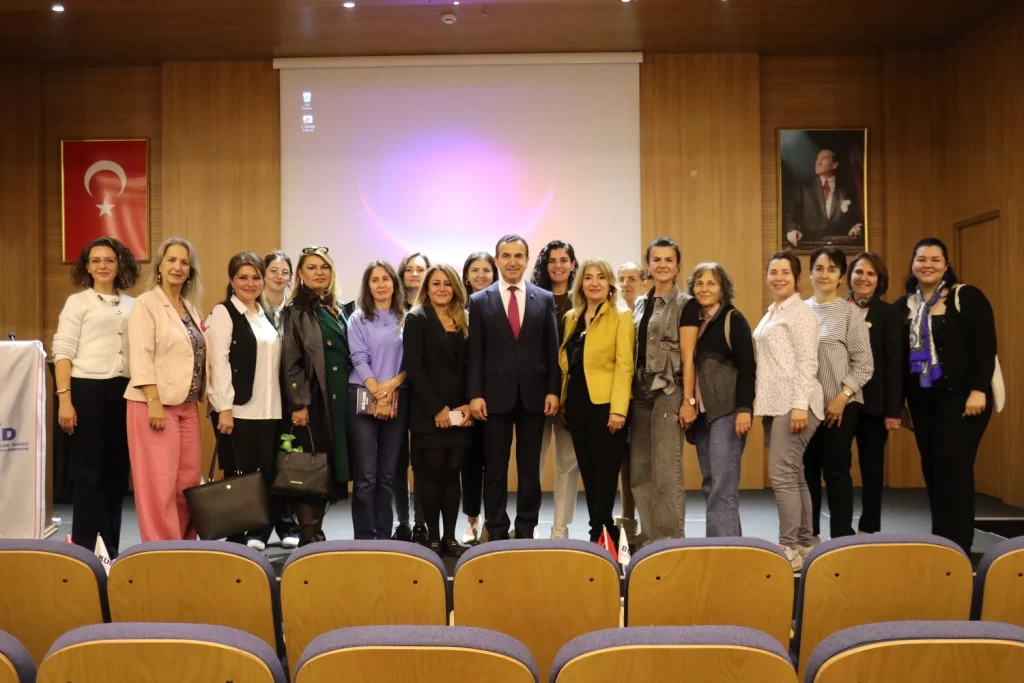 BUMİAD’dan ‘Atatürk ve Cumhuriyet’ konulu söyleşi