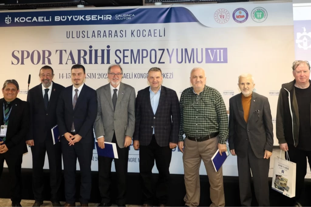 Deneyimli spor gazetecileri Kocaeli basın tarihini anlattı