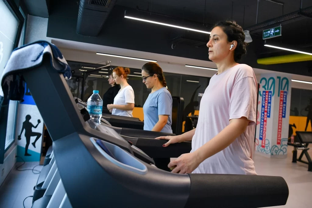 İstanbul Beylikdüzü’nde yetişkin kurslarla sağlıklı yaşam