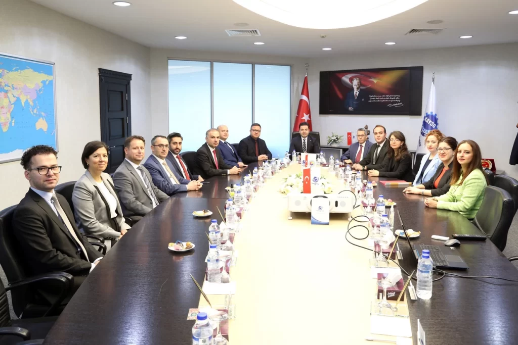KAYSO ticaret müşavirlerini ‘birebir’ görüştürdü