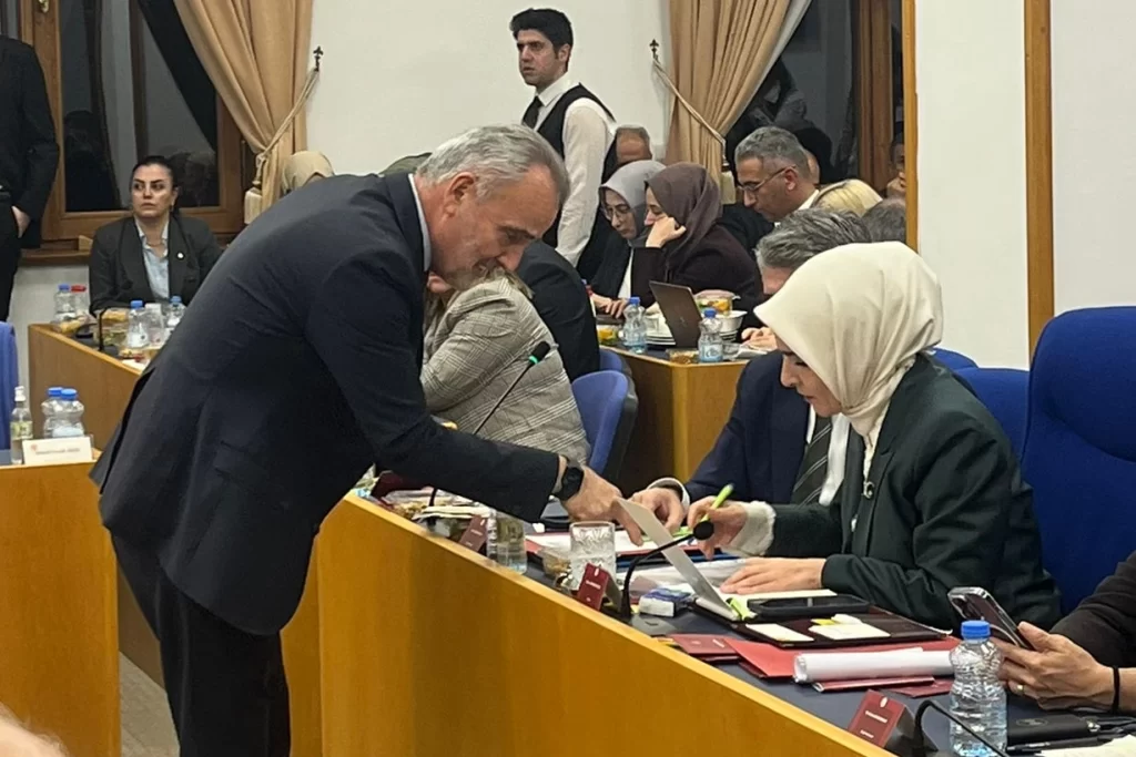 Keşan’daki engelli ailenin dramını İYİ Partili Akalın TBMM gündemine taşıdı!