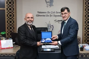 Kütahya’da Başkan Kahveci’den Müdür Ünal’a turistik ziyaret