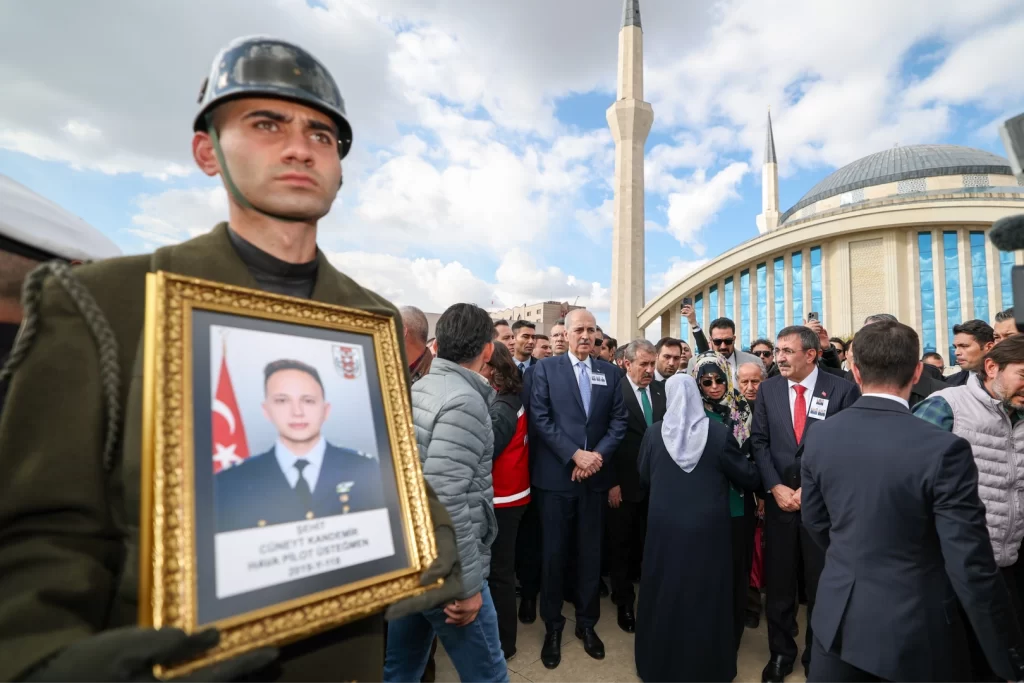 Üç şehidimiz de Ankara’da son yolculuğuna uğurlandı