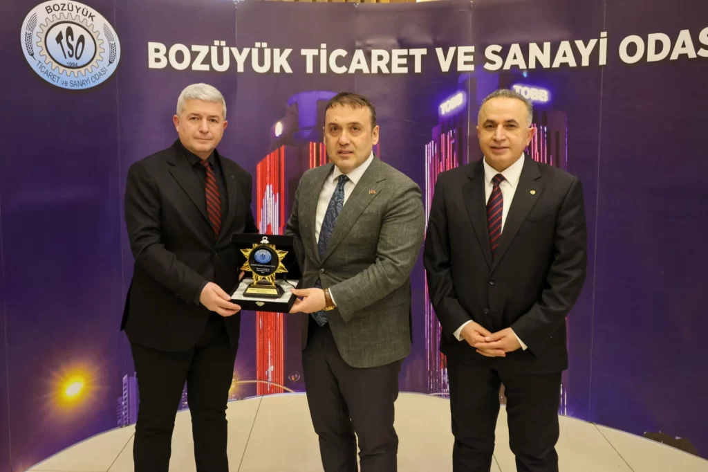 Bilecik Bozüyük’te vergi rekortmenlerine onurlandırıldı