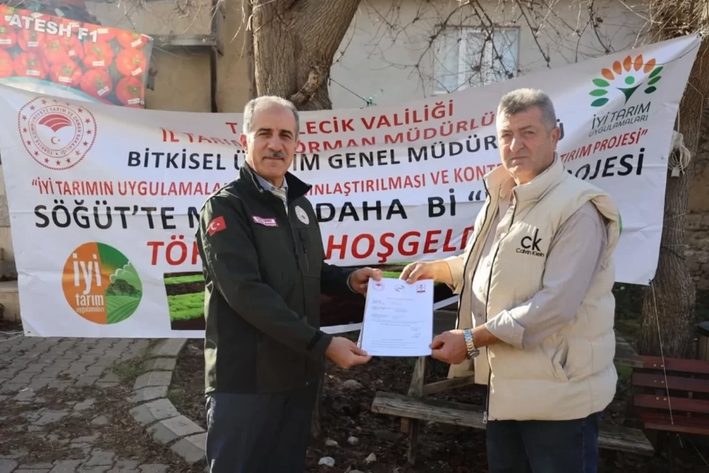 Bilecik Söğüt’te ‘Marul Daha Bi İyi’ projesi tamamlandı