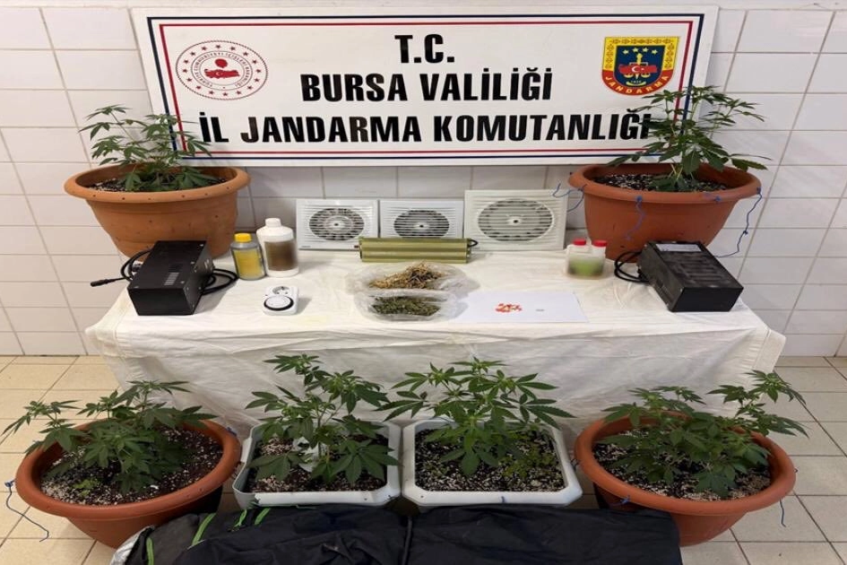 Bursa Nilüfer’de jandarmadan uyuşturucu operasyonu