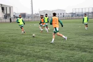 Konya Karatay sezona fırtına gibi başladı