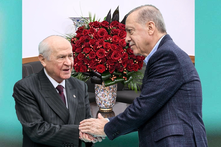 Bahçeli’den Cumhurbaşkanı Erdoğan’a 72 güllü yaş hediyesi