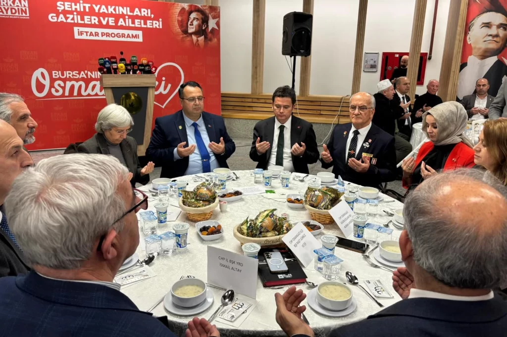 Bursa Osmangazi’den şehit ve gazi aileleri için anlamlı iftar