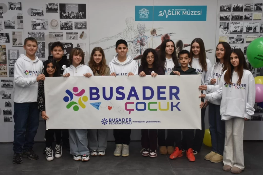 BUSADER geleceğe çocuklarla yürüyor… BUSADER Çocuk iş başında