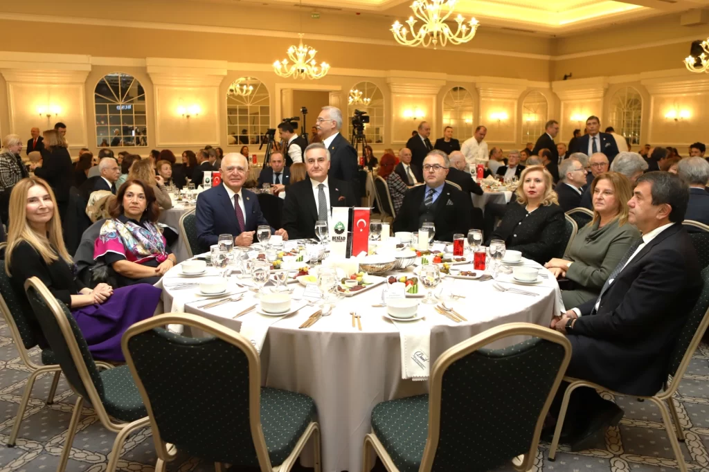 İş dünyası BUSİAD’ın geleneksel iftarında buluştu