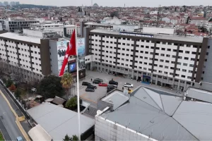 İstanbul’da 11 lüks araç ele geçirildi