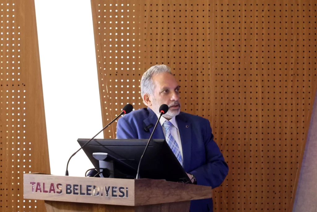 Kayseri Talas’ta meclis üyelerine kapsamlı sunum