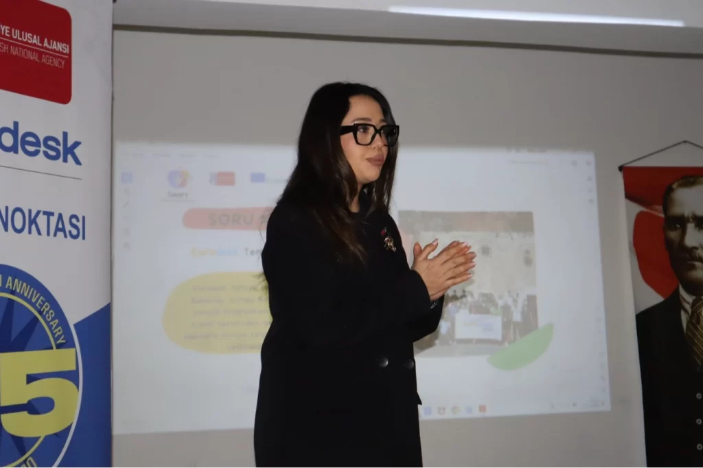 Kocaeli İzmit’te öğrencilere Avrupa fırsatları tanıtımı