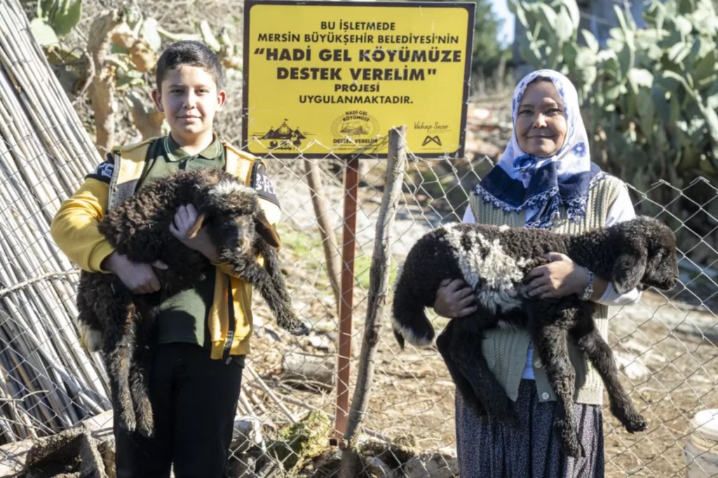 Mersin’de “Hadi Gel Köyümüze Destek Verelim” projesi