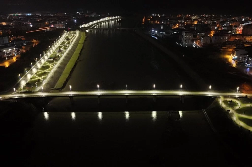 Ordu’da Yeni Melet Köprüsü ışıl ışıl oldu