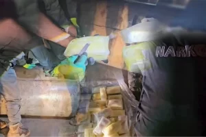 Şırnak’ta narkotik operasyonu… 142 kilo metamfetamin ele geçirildi