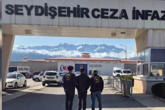 32 ilde FETÖ’den 64 şüpheli yakalandı