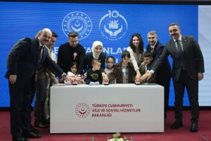 661 şehit, gazi ve yakını kamuya atandı… Şehit ve gazi çocuklarına ’25 Yaş Tanıtım Kartı’