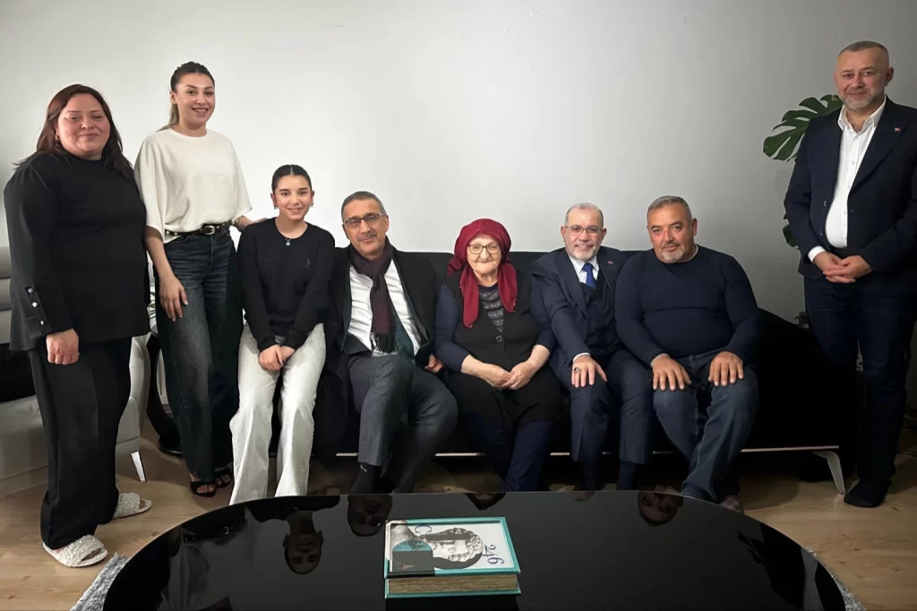 AK Parti Sakarya’dan şehit ailelerine vefa ziyaretleri