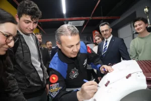 Alper Gezeravcı’dan BTÜ’lü öğrencilere tam not