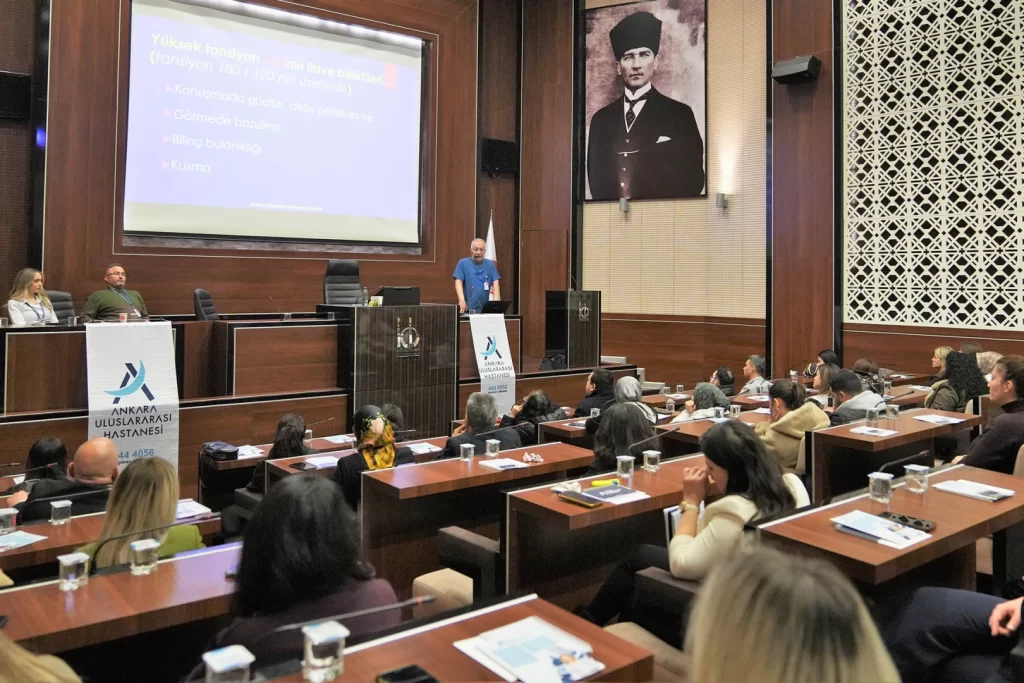 Ankara Keçiören’de belediye personeline sağlık bilinçlendirmesi