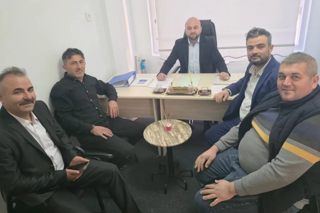 Antalya Kumluca’da Pazarcılar Derneği kuruldu