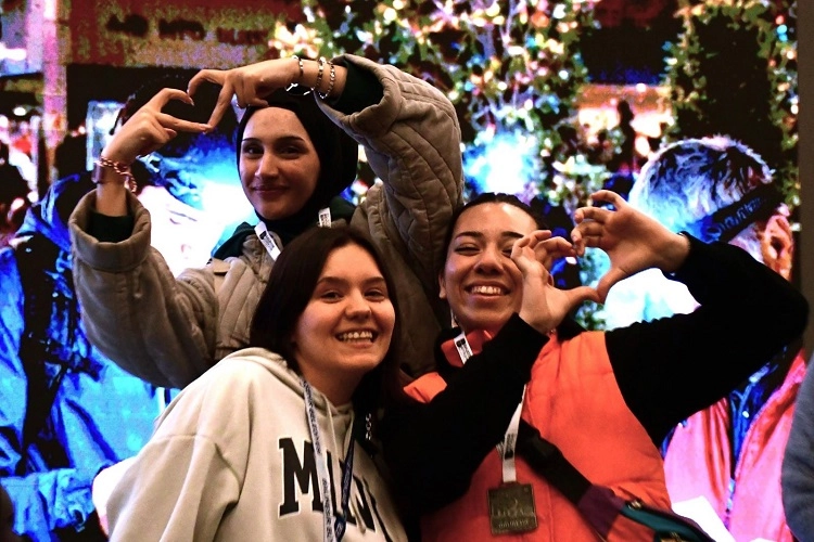 Balıkesir Büyükşehir’den ‘Avlu Gece Oryantiring’i