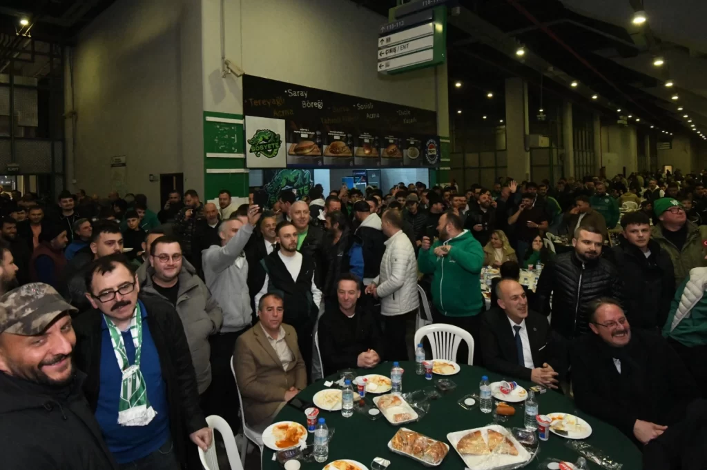 Bursa’da Teksaslı Bursasporlular aynı sofrada buluştu