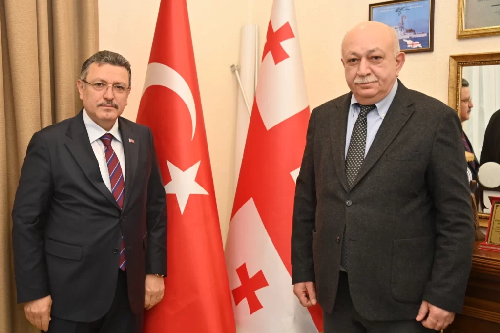 Başkan Genç’ten Gürcistan Başkonsolosluğu’na taziye ziyareti