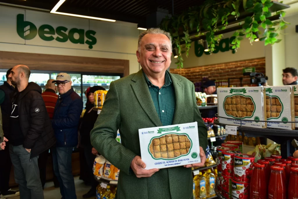 BESAŞ Bursalıların bayramını tatlandırdı