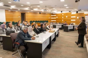Bornova’da muhtarlara ‘dijital dönüşüm’ eğitimi
