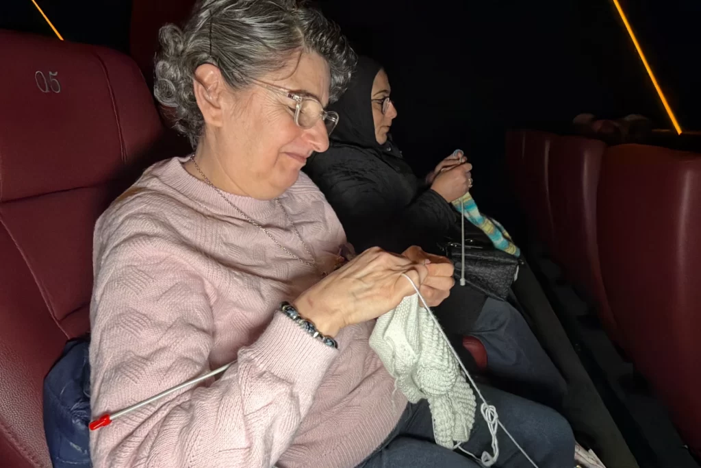 Düzce’de kadınlar hem ördü, hem üretti, hem de eğlendi