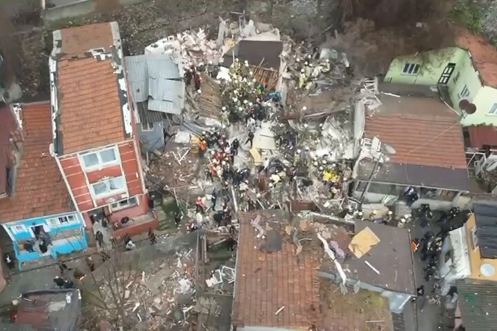 Fatih’teki bina çökmesi: Doğal gaz kaynaklı olma ihtimali düşük
