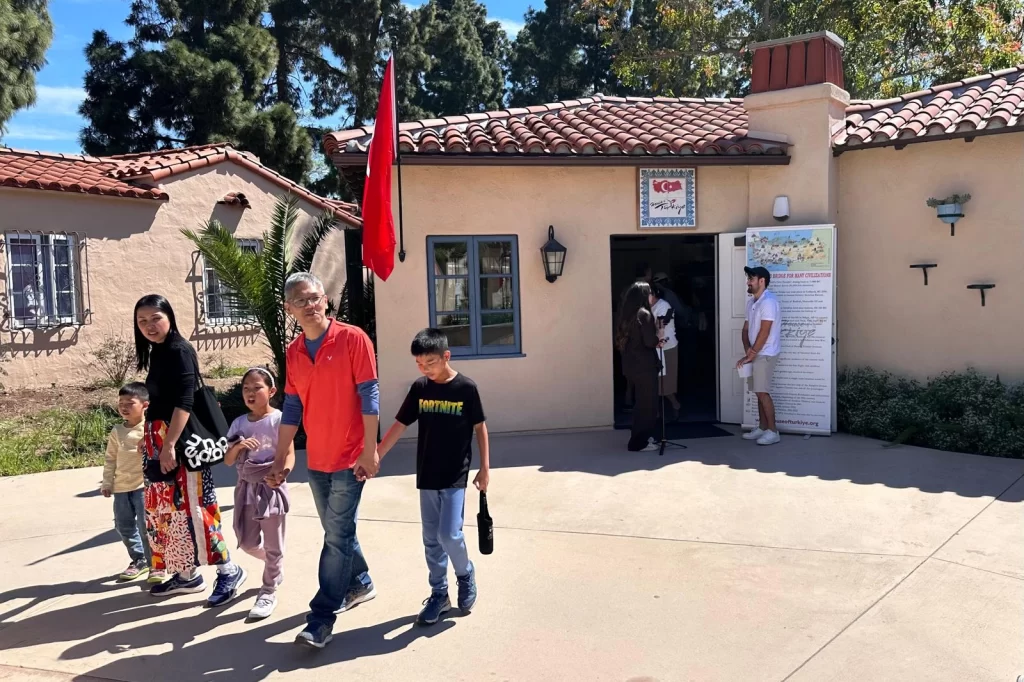 Gurbette bir Türk Evi: San Deiego’da kalpleri ısıtan buluşma noktası