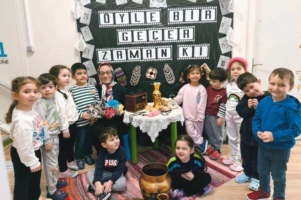 İstanbul Maltepe’de kreşlerdeki minikler büyükleriyle buluştu