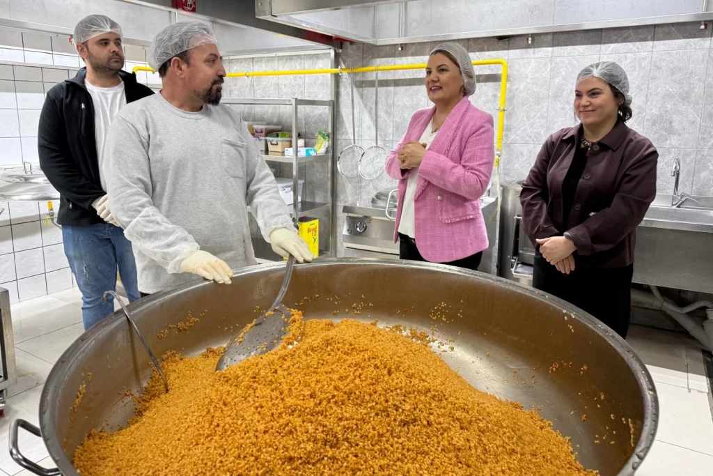 İzmit’in aşevi kapasitesi 2,5 kat arttı