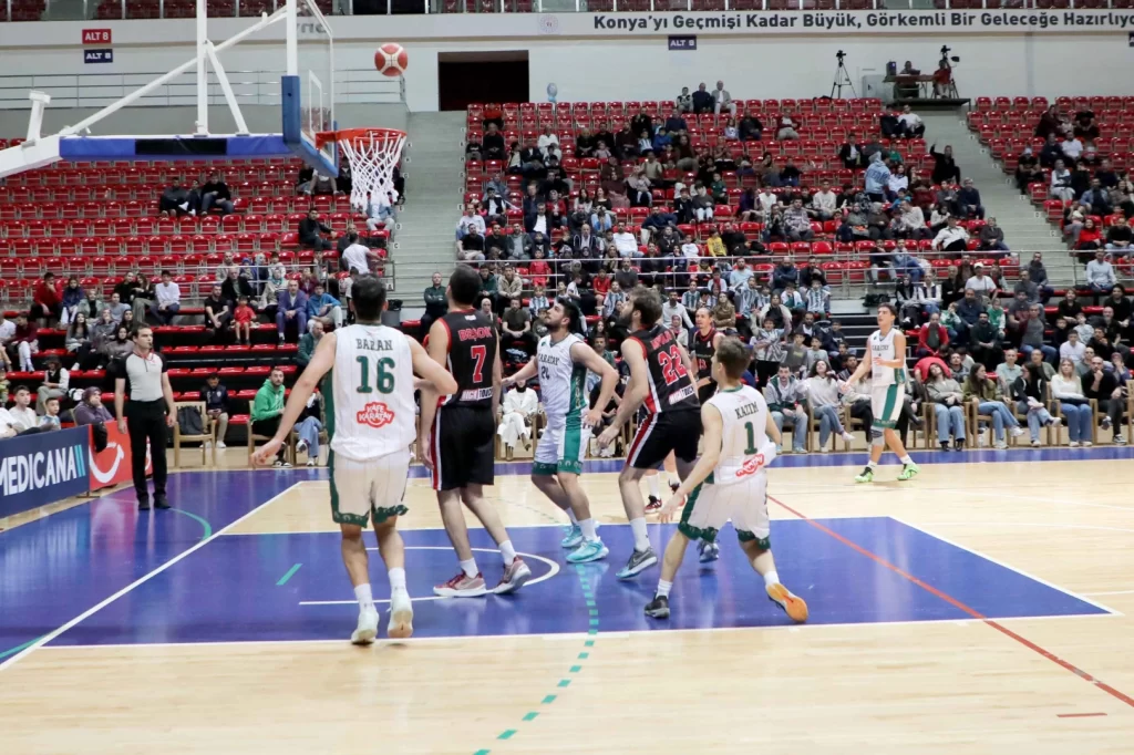 Konya Karatay Belediyespor, play-off’larda ilk maçına çıkıyor